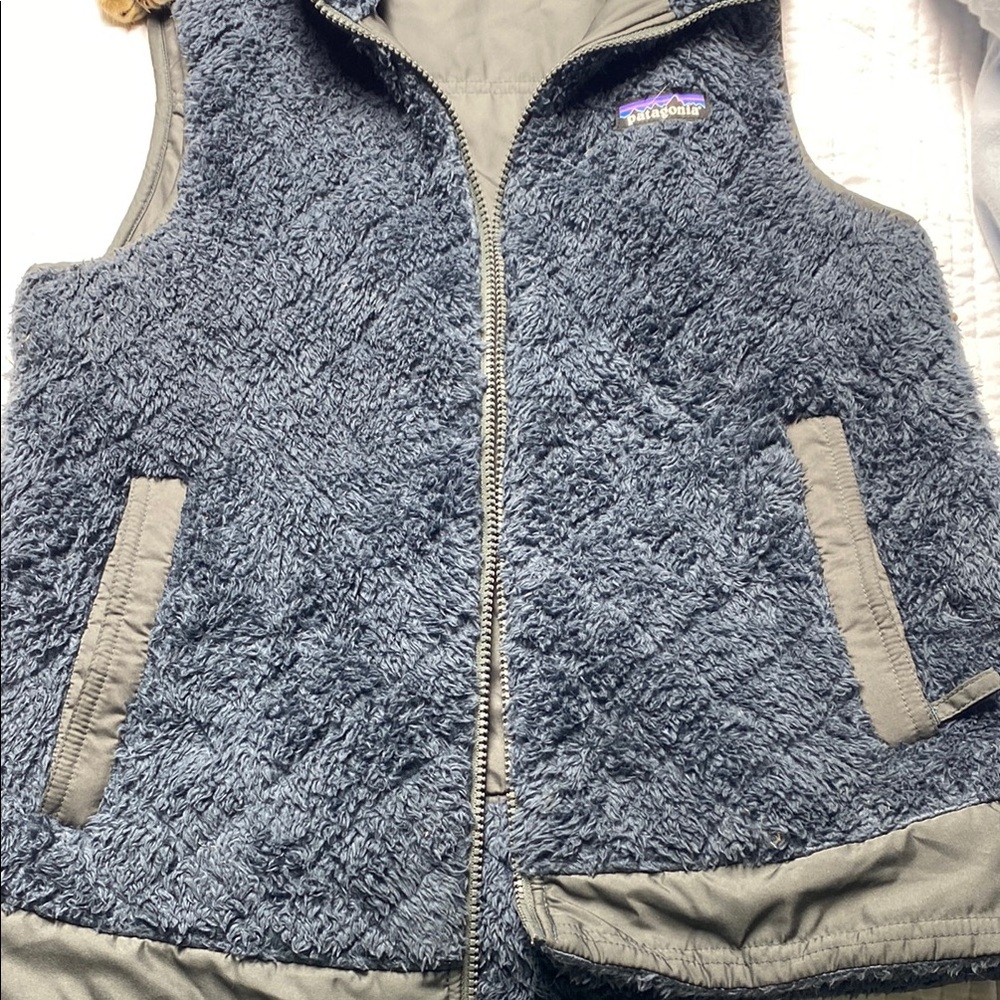 Patagonia Women’s Reversible Fleece Vest - Gray